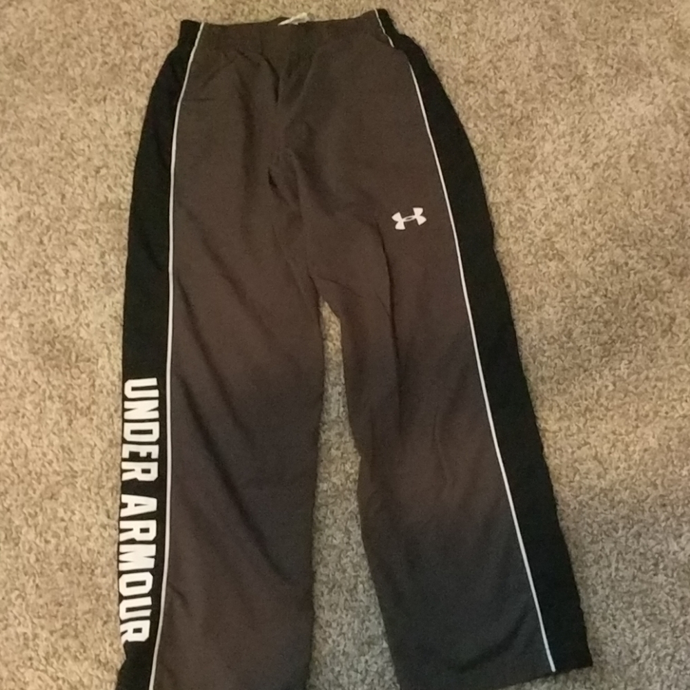 Under Armour windbreaker sweatpants
